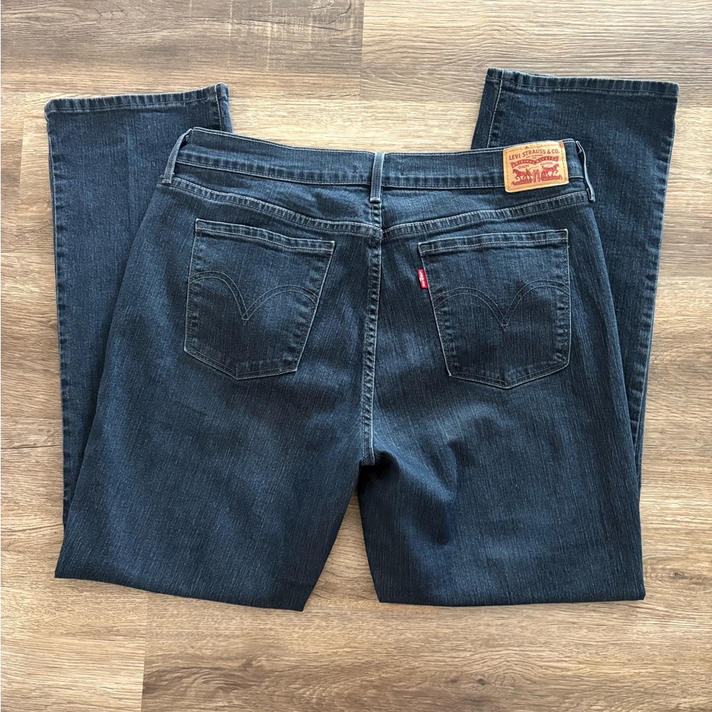 Levi's Women's Classic Indigo Straight Leg Jeans